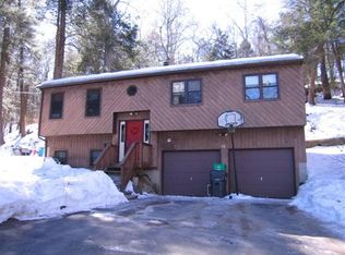 72 Forest Dr, Sandy Hook, CT 06482