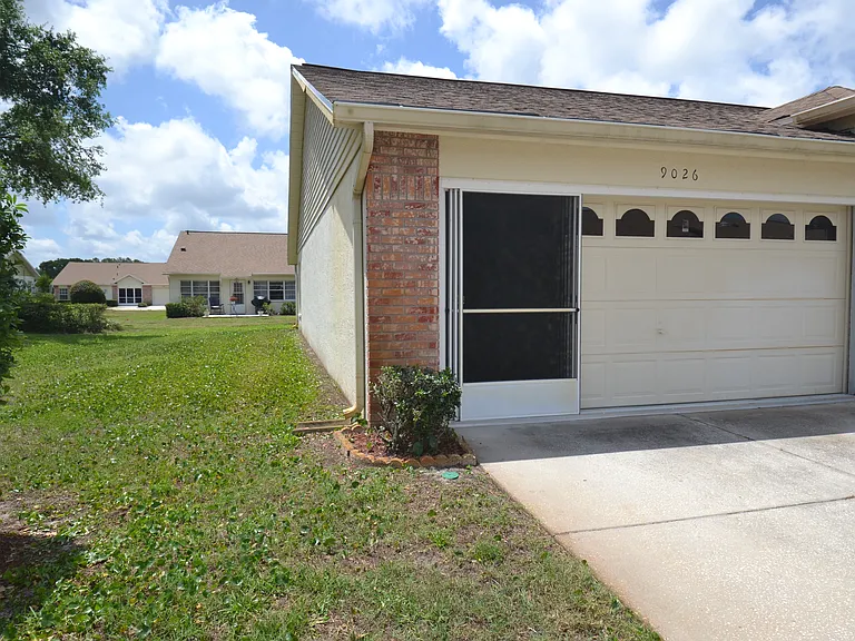 9026 Severn Ln — Photo 4