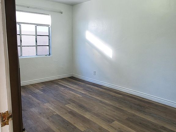 3rd image of 633A San Pedro Dr SE