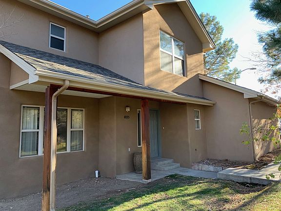 2nd image of 4895 Esperanza