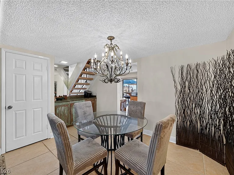 3209 Kinsale Ct — Photo 4