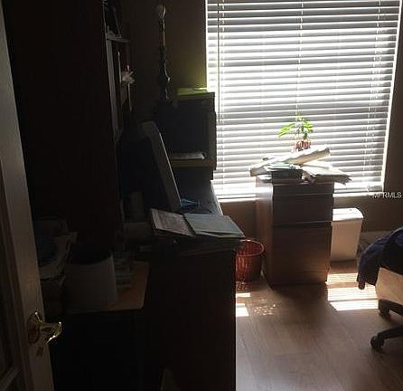 3rd image of 889 Wesson Dr