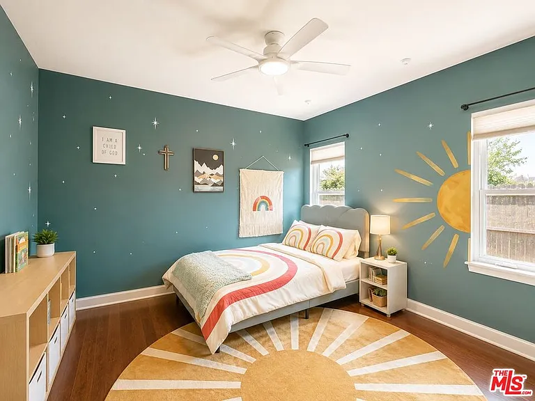 6525 Wilkinson Ave — Photo 5
