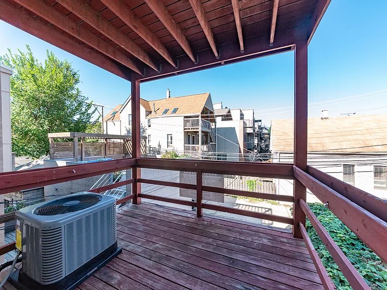 3240 N Racine Ave #2 — Photo 10