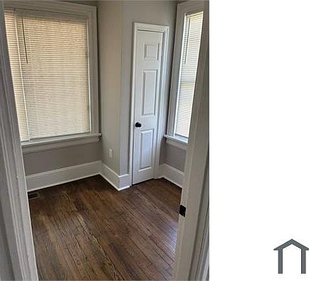 4th image of 6107 Foote St