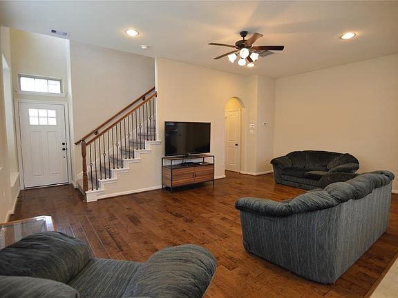 3rd image of 12223 Stellano Ln