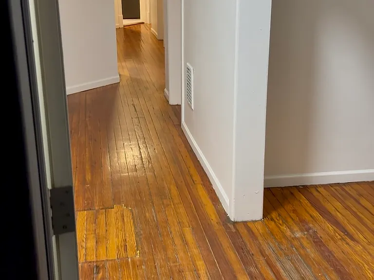 253 Manning Blvd #1 — Photo 5