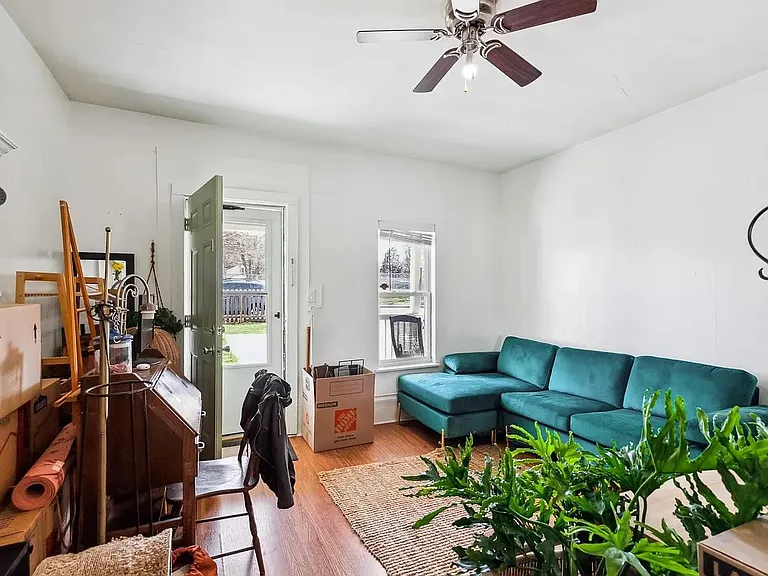 1706 Knowles St #A — Photo 3