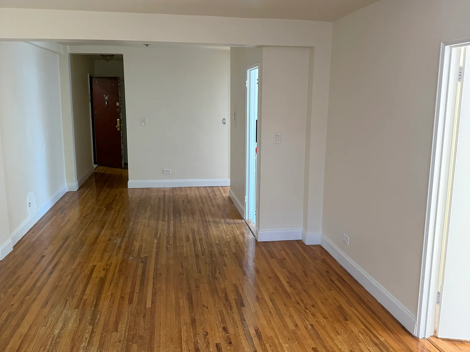 3890 Sedgewick Avenue — Photo 1