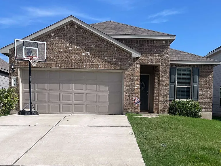 1013 Cliffbrake Way — Photo 1