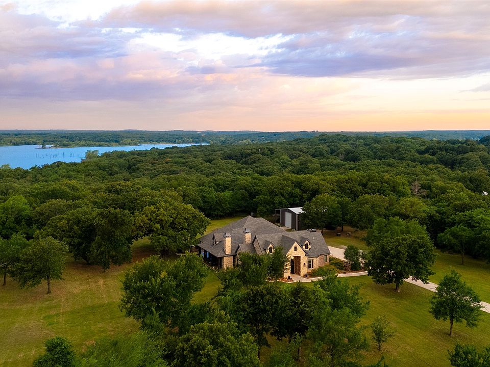 1st image of 99 Lake Dr