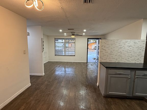 2nd image of 7634 Rosewood Dr
