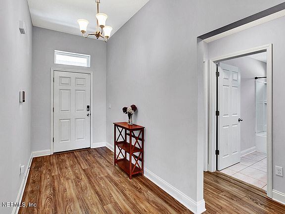 4th image of 3188 VIANEY Place
