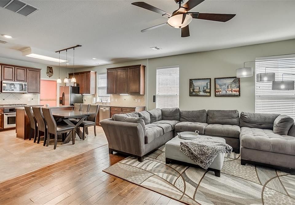1st image of 2212 Jaguar Dr