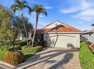 163 Vista Ln, Naples, FL 34119