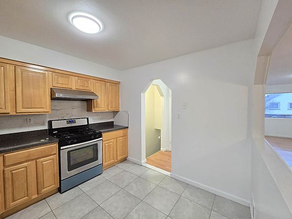2nd image of 20 Leona St Floor 2