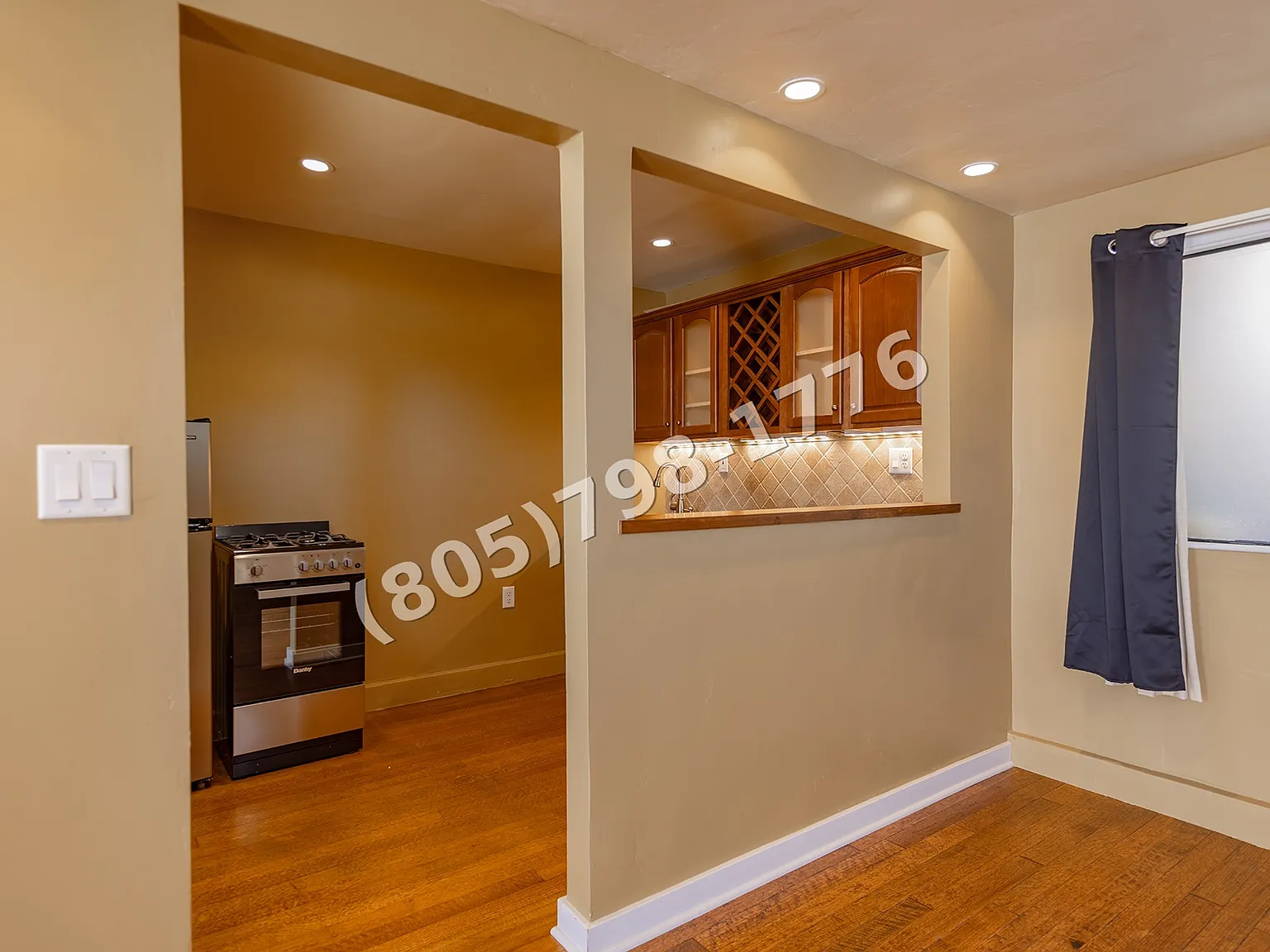 Brandt Ave, Oak View — Photo 3