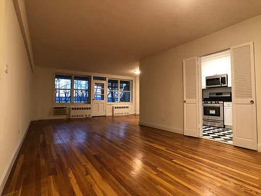 Rented by S&S Ocean Bay Properties | media 18