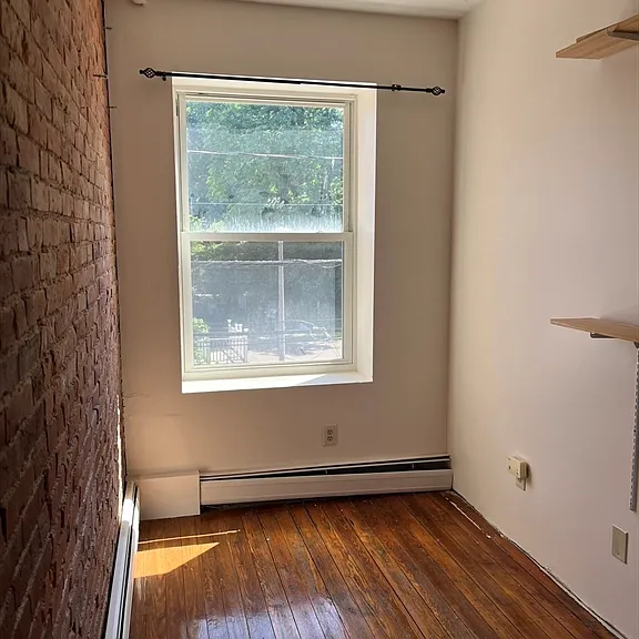 101 Cedar St #3 — Photo 3