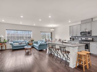 1203 Parkview Ln, Rockaway, NJ 07866