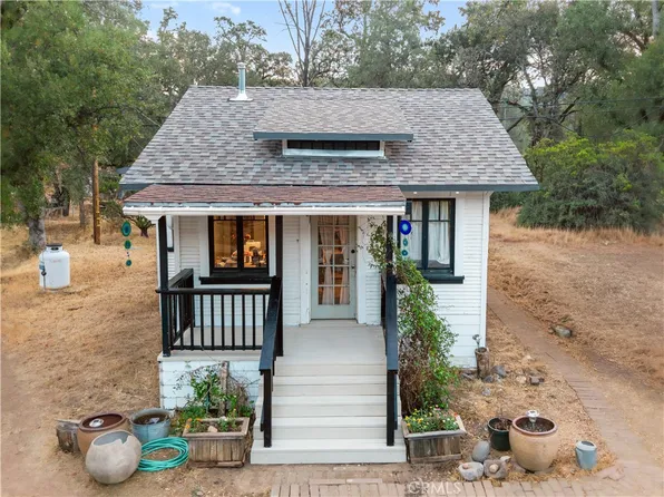 23800 West Rd, Middletown, CA 95461