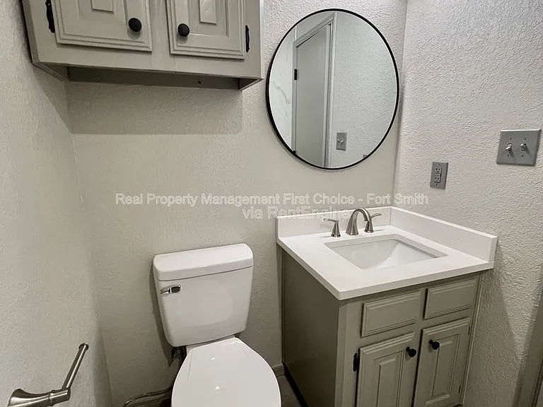 1709 Brooken Hill Dr — Photo 20