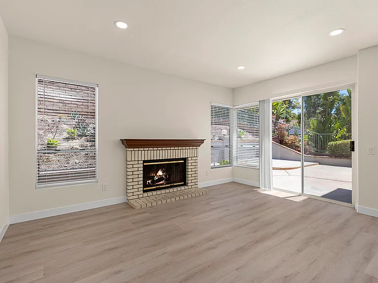 12295 Picrus St — Photo 18