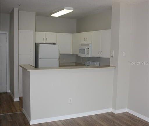 5th image of 1810 E Palm Ave APT 5220