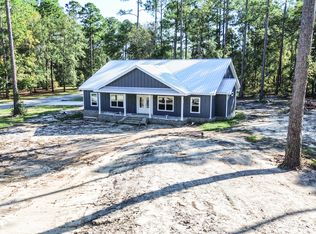 3 Willow Pointe Dr, Claxton, GA 30417