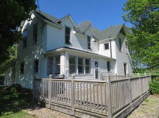 57449 853rd Rd, Wayne, NE 68787