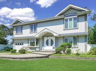 143 Renison Dr, Westbury, NY 11590