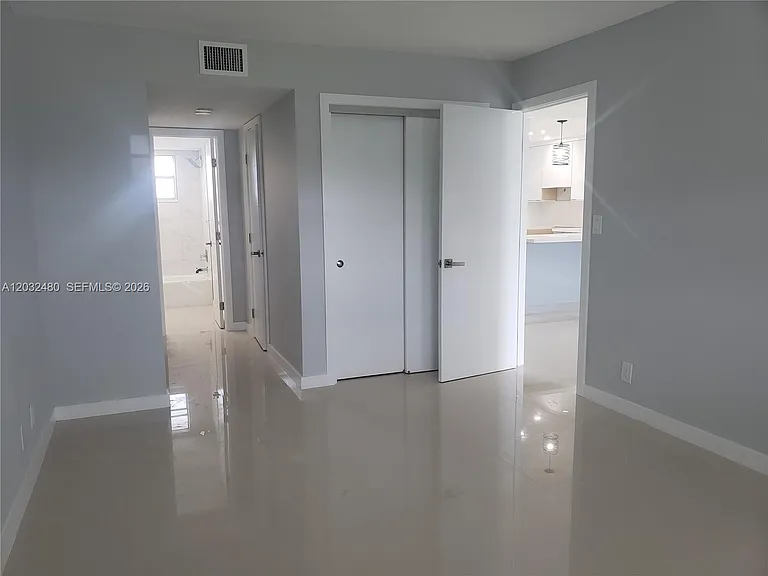 4700 Washington St #404 — Photo 13