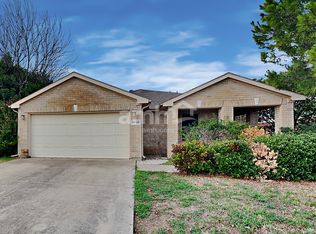 13723 High Mesa Rd, Fort Worth, TX 76114