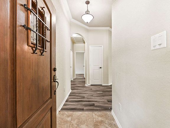 4th image of 209 Rawhide Way