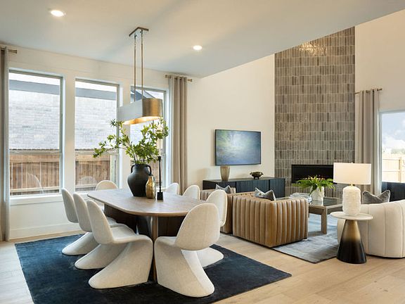 Open Dining Gathering Space