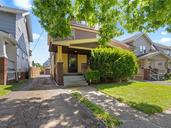 11301 Linnet Ave, Cleveland, OH 44111