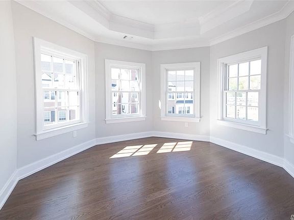 3rd image of 908 Mill Creek North Cir #908