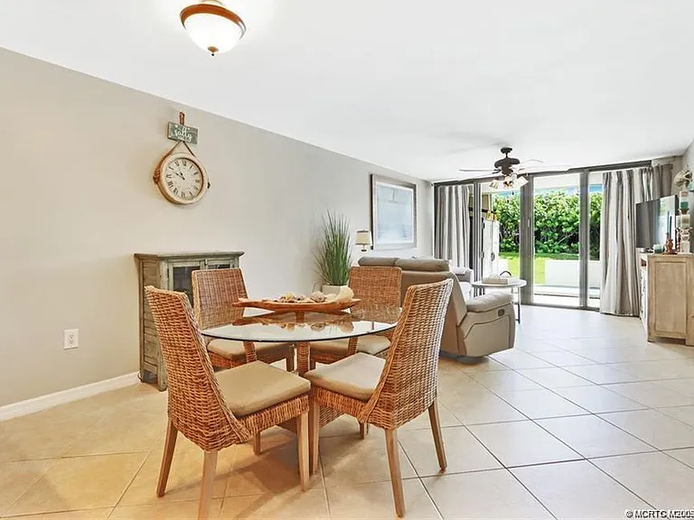 10600 S Ocean Dr #2 — Photo 4