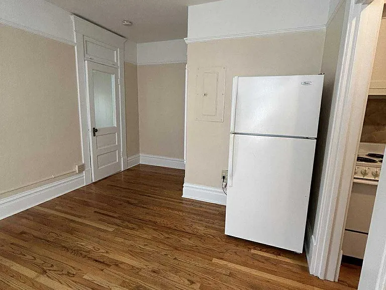 720 N 8th St #3 — Photo 11