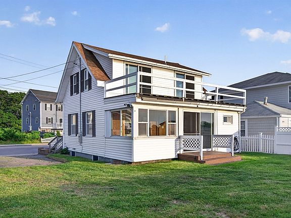4th image of 716 Sea St