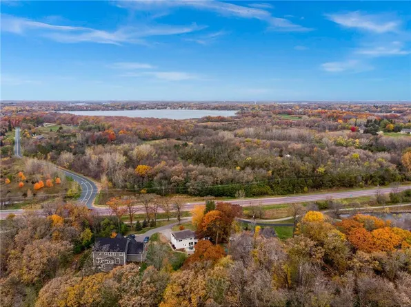 7331 Hazeltine Blvd, Excelsior, MN 55331