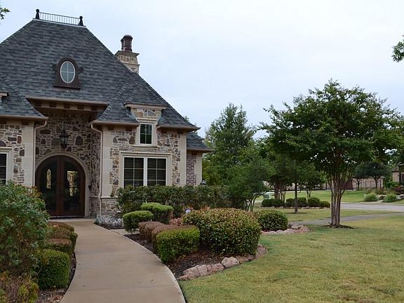 2nd image of 1025 Kingsbridge Ln