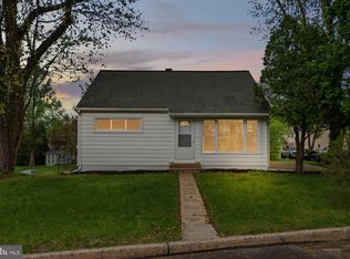 115 Green St, Green Lane, PA 18054