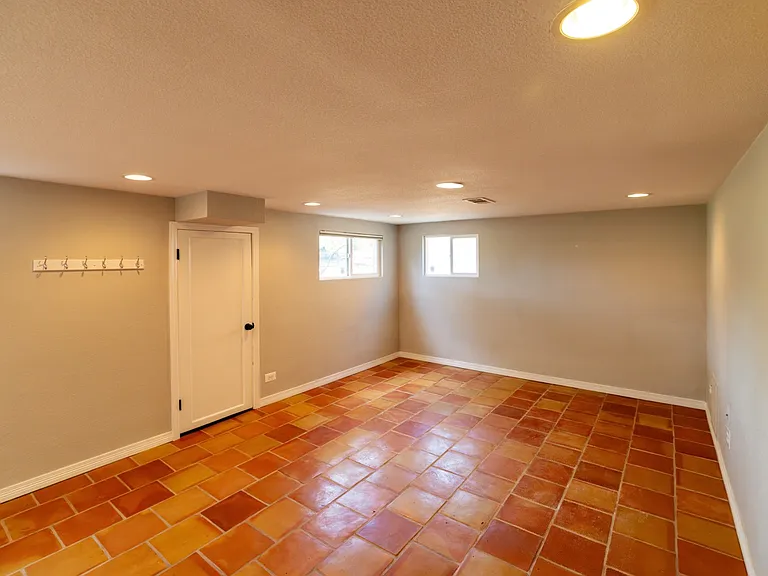 2140 Benton St — Photo 19