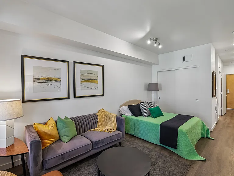 Wheelhouse Lofts 2 — Photo 124