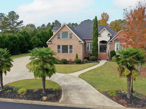 715 Fairway Lakes Rd, Greenwood, SC 29649