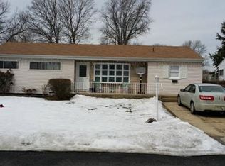 12 Brown Ct, Parlin, NJ 08859