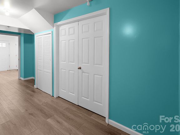 2nd image of 2715 Sydney Overlook Ln