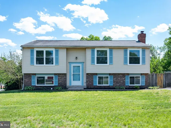 4429 Cub Run Rd, Chantilly, VA 20151