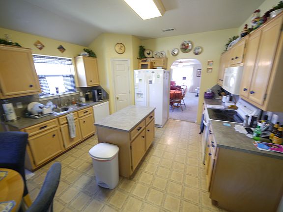 4th image of 111 Turtle Creek Dr